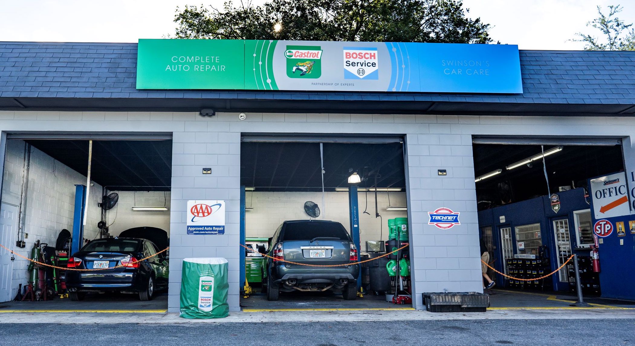 castrol bosch joint-branded auto shop